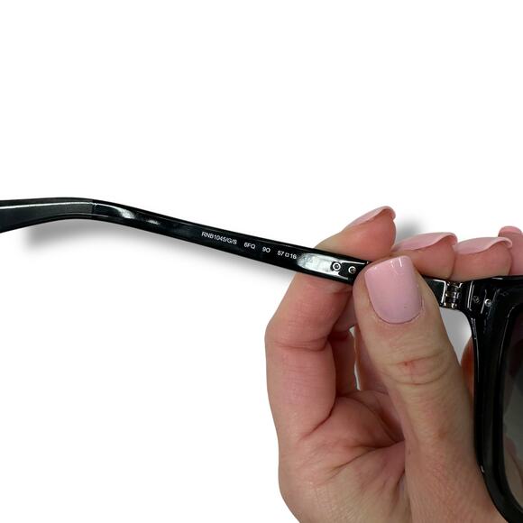 Rag & Bone NWOT Black Pearl Grey Gradient Eyewear Sunglasses with Sunglass Case - Picture 15 of 15